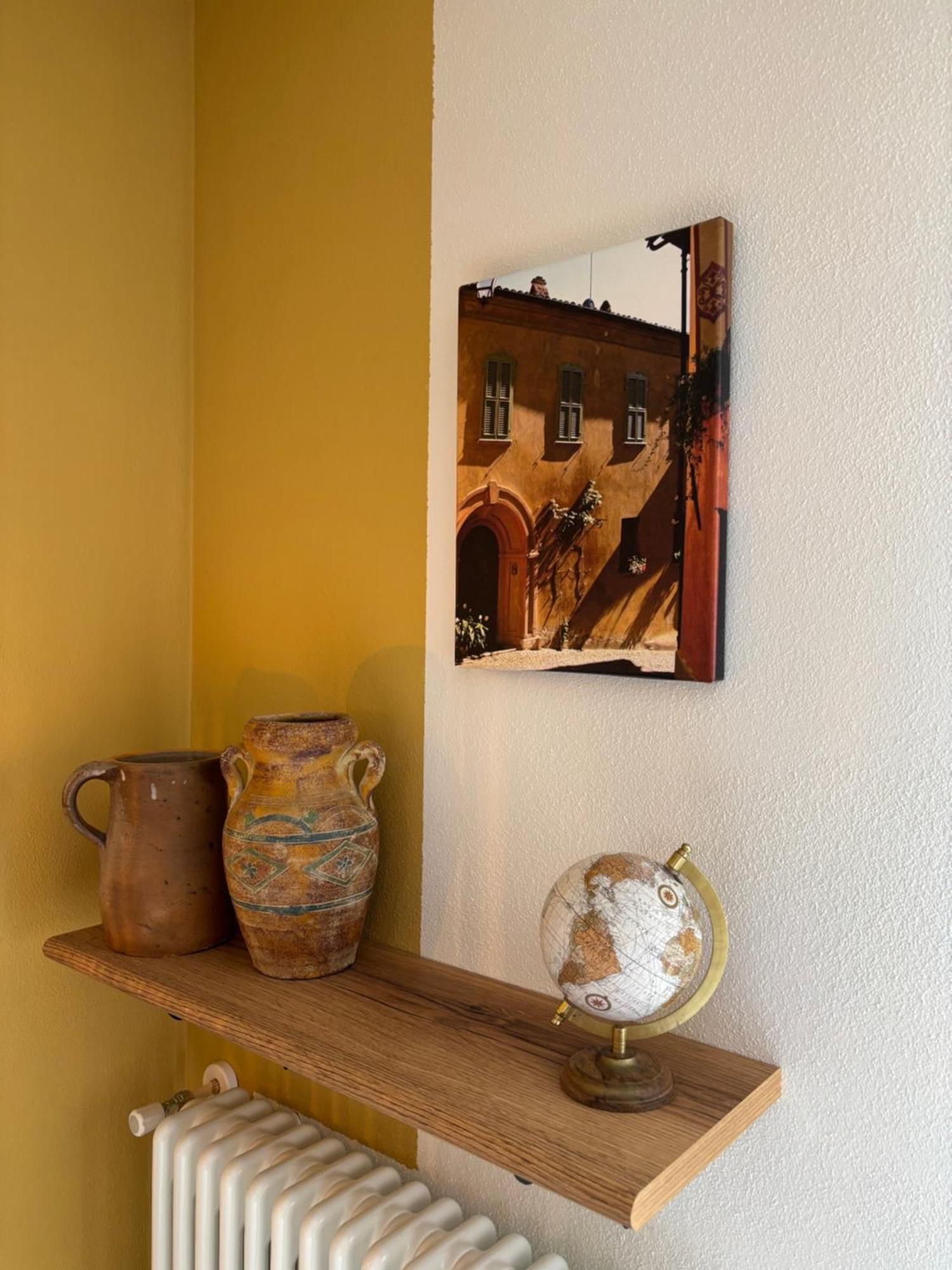 La Luce Delle Colline Bed & Breakfast Serravalle delle Langhe Dış mekan fotoğraf