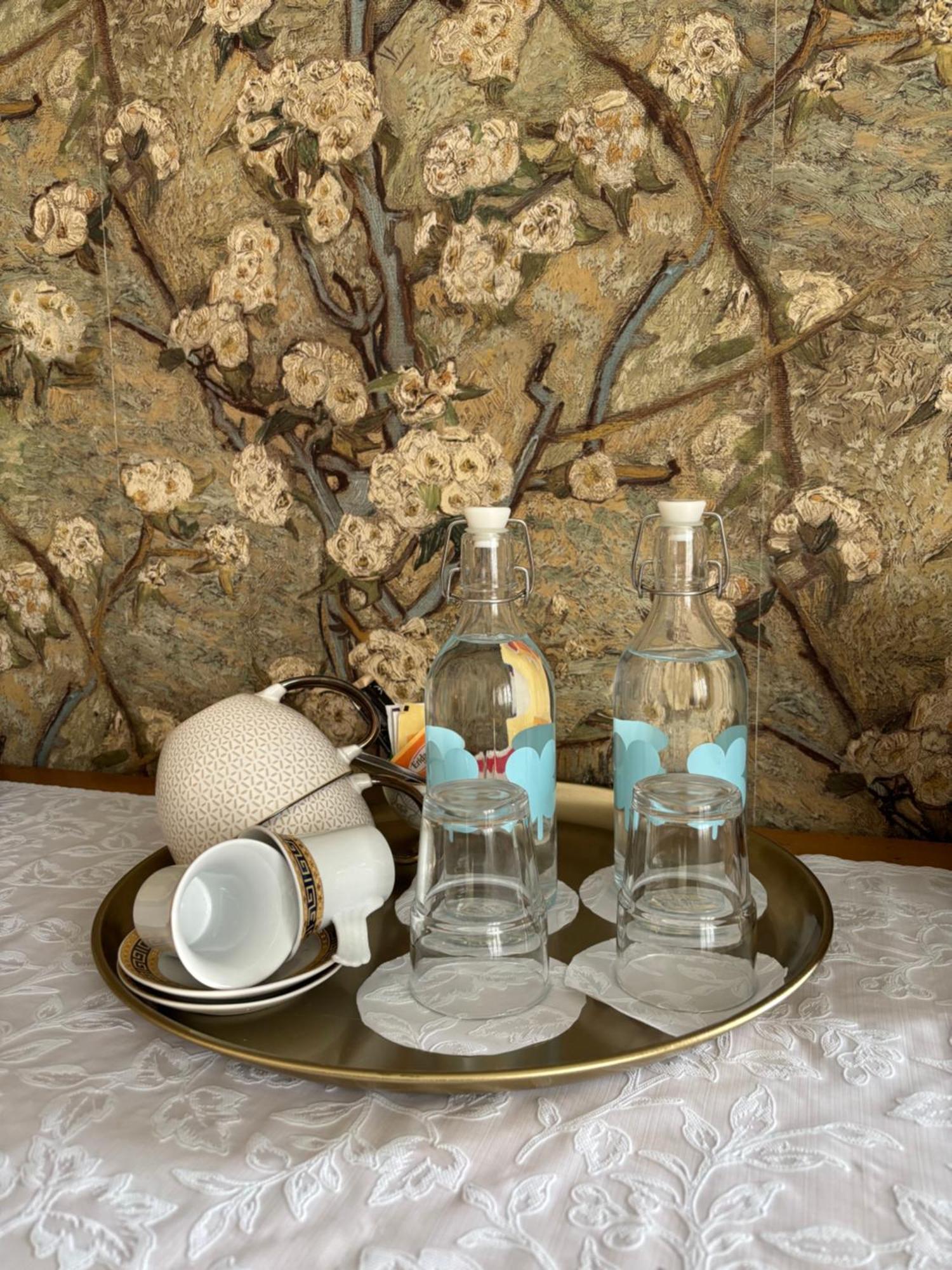 La Luce Delle Colline Bed & Breakfast Serravalle delle Langhe Dış mekan fotoğraf