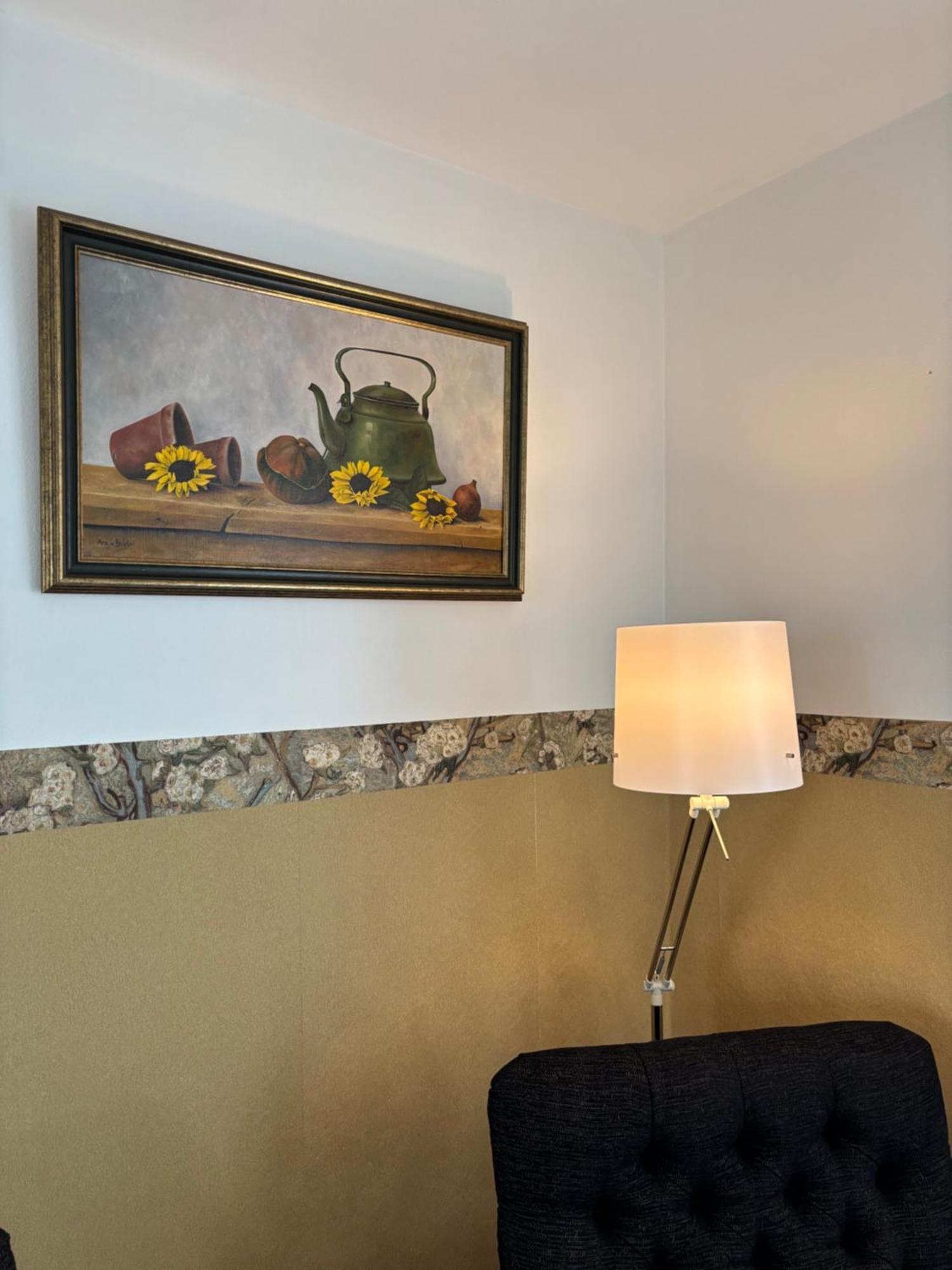 La Luce Delle Colline Bed & Breakfast Serravalle delle Langhe Dış mekan fotoğraf